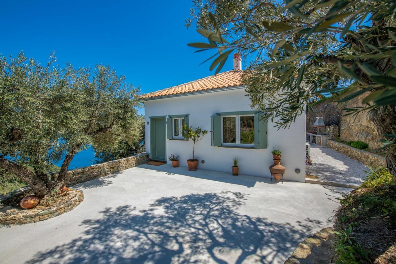 Avgi Villa Глоса Екстериор снимка