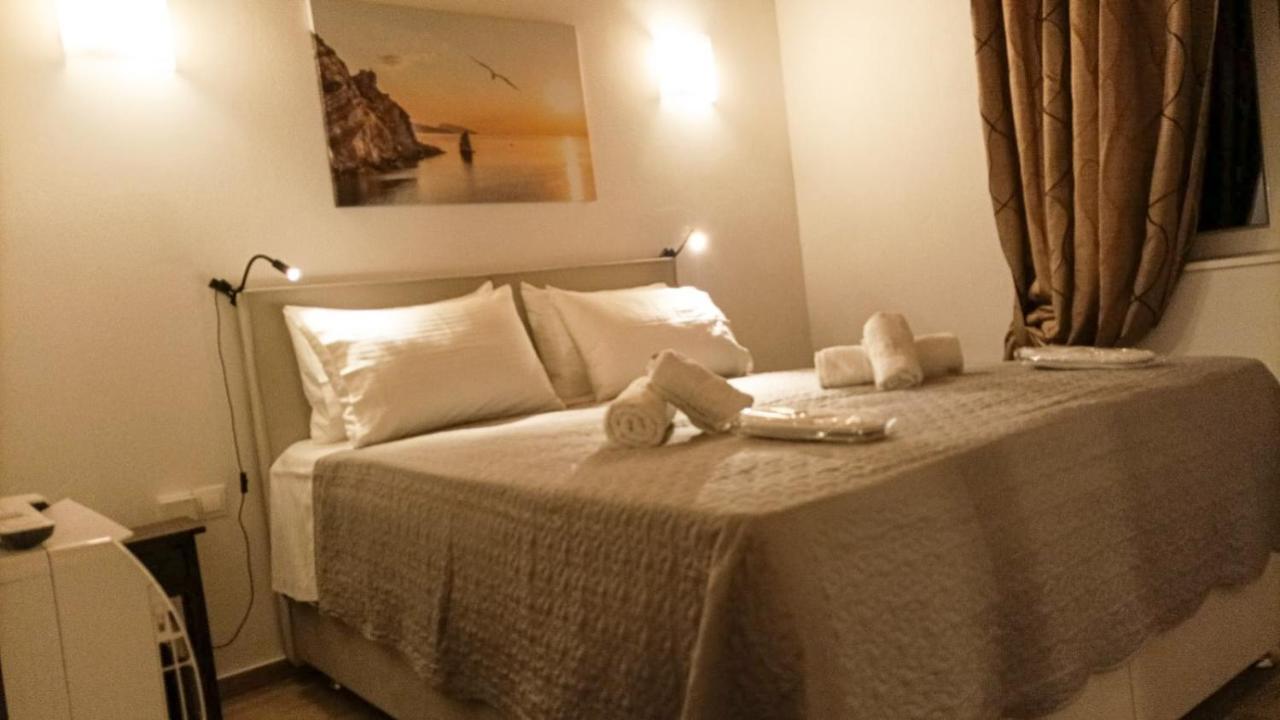 Avgi Villa Глоса Екстериор снимка